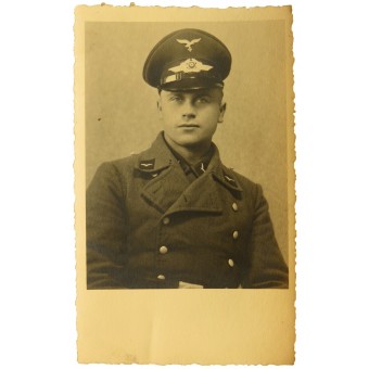 Studio portret - Luftwaffe Flak Soldier in overjas. Espenlaub militaria